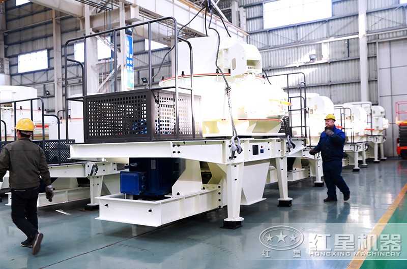 制砂機工作車間發貨現場 制砂機工作車間發貨現場