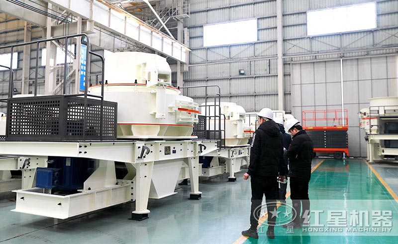 用戶來廠實(shí)地考察制砂機(jī) 用戶來廠實(shí)地考察制砂機(jī)