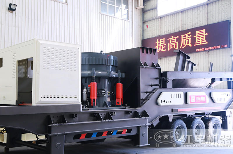 柴油機移動破碎機設備實拍 柴油機移動破碎機設備實拍