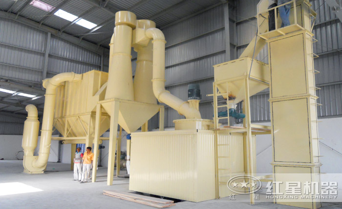 高嶺土磨粉現場 高嶺土磨粉現場