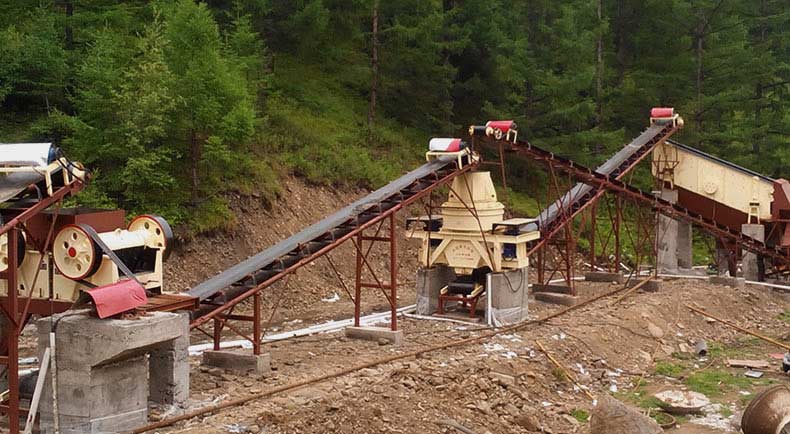 直通式沖擊制砂機現場