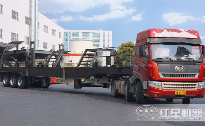 移動制砂機(jī)發(fā)貨現(xiàn)場實拍 移動制砂機(jī)發(fā)貨現(xiàn)場實拍