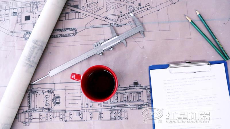 紅星技術師在為用戶設計石灰巖礦開采方案