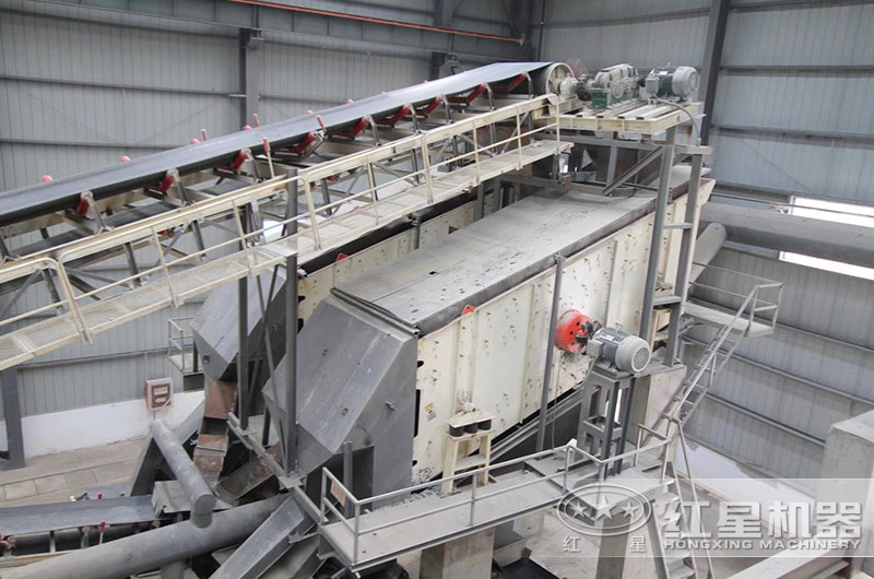 石粉篩分生產現場 石粉篩分生產現場