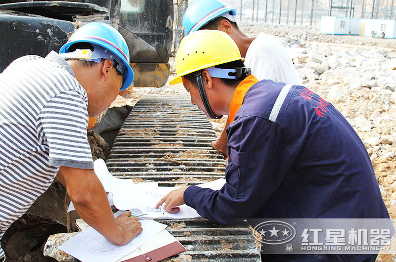 技術(shù)人員現(xiàn)場(chǎng)指導(dǎo) 技術(shù)人員現(xiàn)場(chǎng)指導(dǎo)