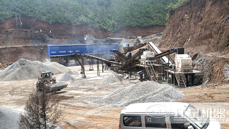 鄂破+反擊破+沖擊制砂機配置的生產線 鄂破+反擊破+沖擊制砂機配置的生產線