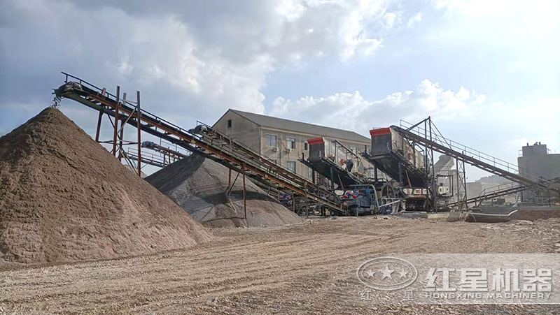 石頭制砂生產現場戶外實景圖 石頭制砂生產現場戶外實景圖